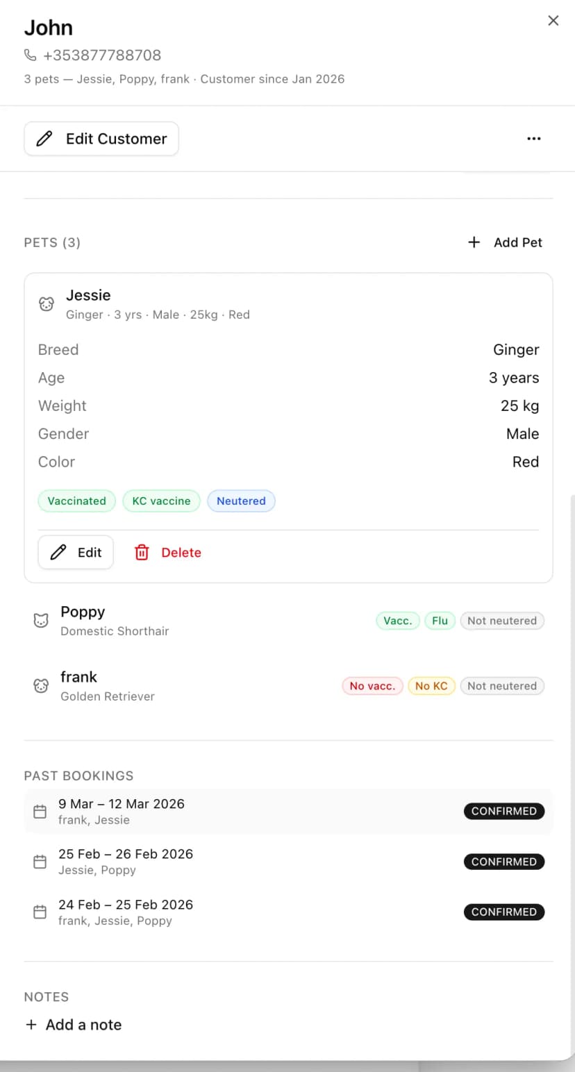 Pet profile with breed, age, vaccination status, and health details
